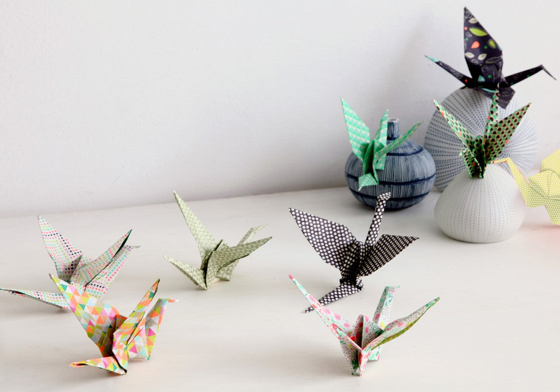 Coffret Papier Origami Fête 24 feuilles recto verso Artiste Mini Labo –  monpetitart